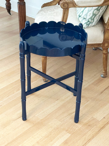 NAVY SCALLOP TRAY TABLE