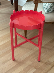 BEGONIA SCALLOP TRAY TABLE