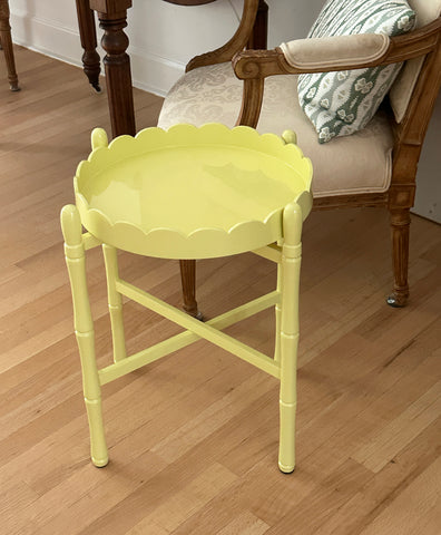 LIMONCELLO SCALLOP TRAY TABLE