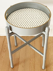 ROUND GRAY LACQUER TRAY TABLE